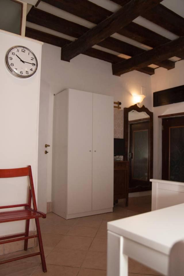 A Couple Of Steps From Rialto Apartment Venice Exterior photo